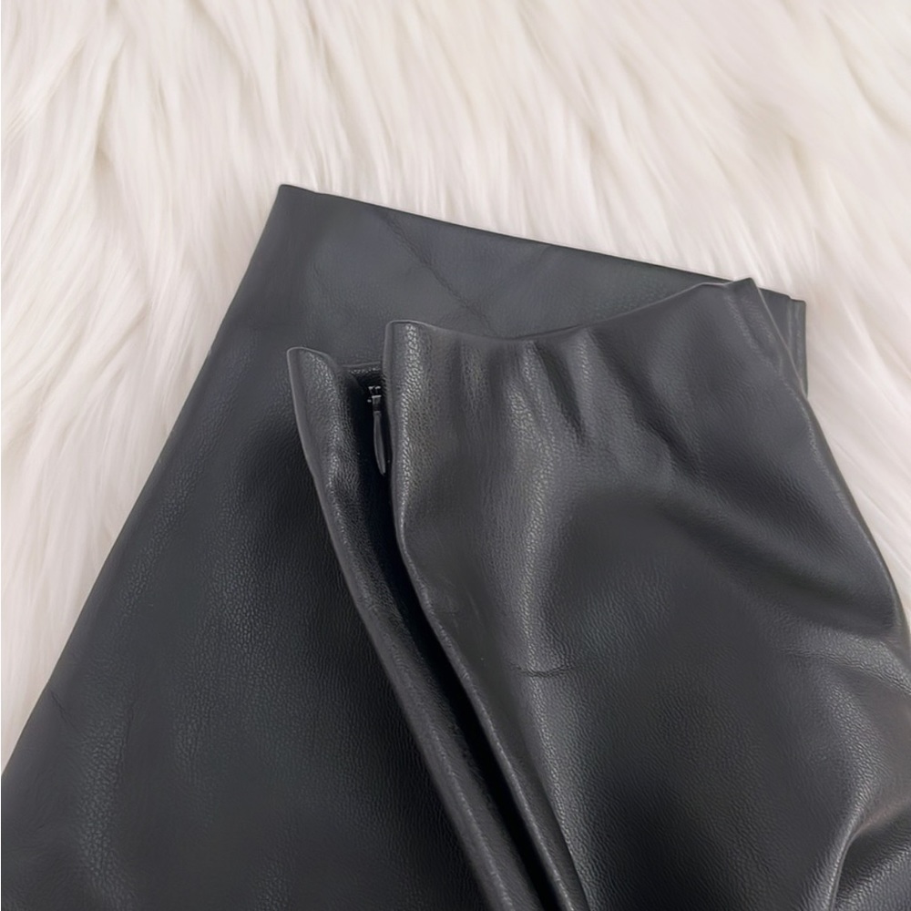 •HP• Zara High Waisted Faux Leather Leggings - Picture 6 of 11